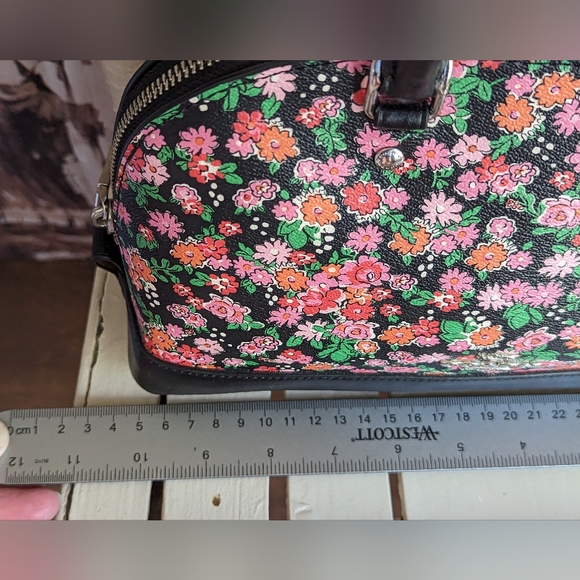 Coach Sierra handbag New and wallet set. - Picture 4 of 16